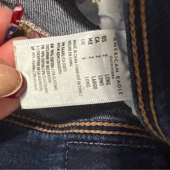 American Eagle Women’s Dark Wash Kick Bootcut Jeans. Stretch. Size 2 long. - Picture 4 of 4